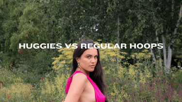 Huggie Hoops vs. Regular Hoop Earrings – What’s the Difference? - Smoothie London