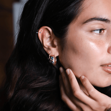 Marlowe Hoops Sapphire/Gold - Smoothie London - PureTone™ Waterproof Gold