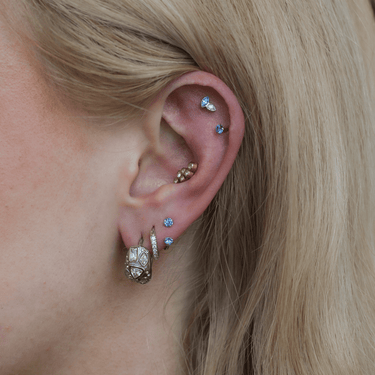 Solitaire flatback Silver/Sapphire - Smoothie London - PureTone Titanium Silver