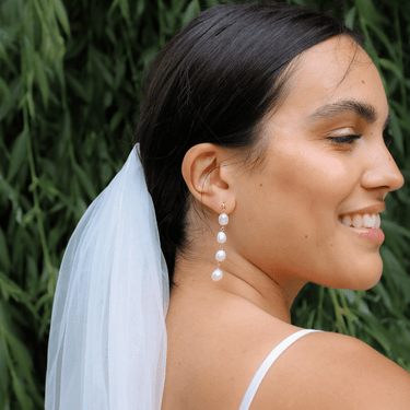 Sophisticate pearl dangle studs silver - Smoothie London - Sterling Silver