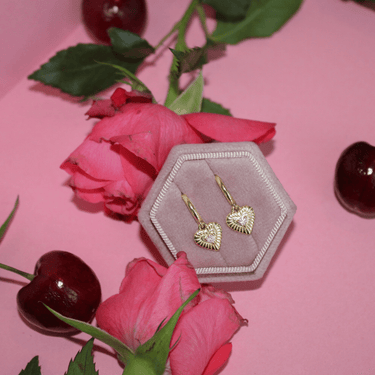 Vintage heart huggies gold - Smoothie London - Sterling Silver