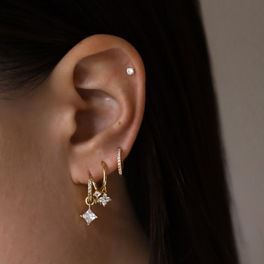 Small Solitaire flatback Gold