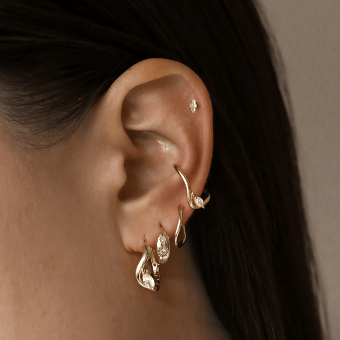 Floating Marquise Flatback Gold - Smoothie London - Gold - plated Titanium