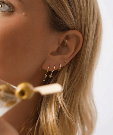 LIMITED EDITION Adelaine huggies Gold/Olive - Smoothie London - 18k Gold - plated Sterling Silver