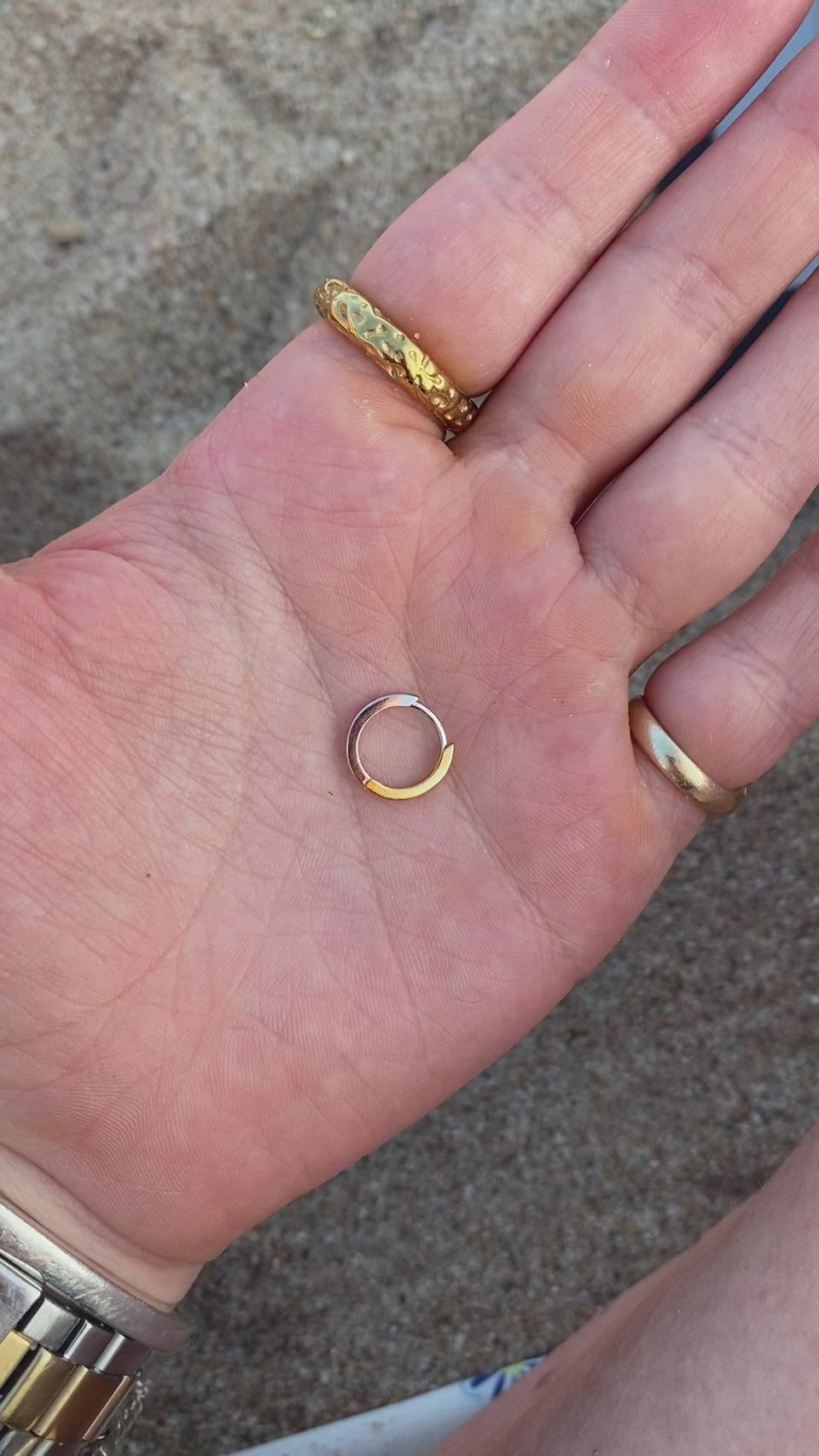 Two-Tone Huggie Hoops, Reversible Earrings, Gold and Silver Earrings, Versatile Jewelry, 925 Silver and Gold Plating, Dual-Tone Design, Two Looks in One, Convenient Wear, Secure Huggie Hoop Shape, 10mm Diameter Earrings, Hypoallergenic Jewelry