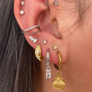Winged Crystal Flatback Stud Silver - Smoothie London - Titanium