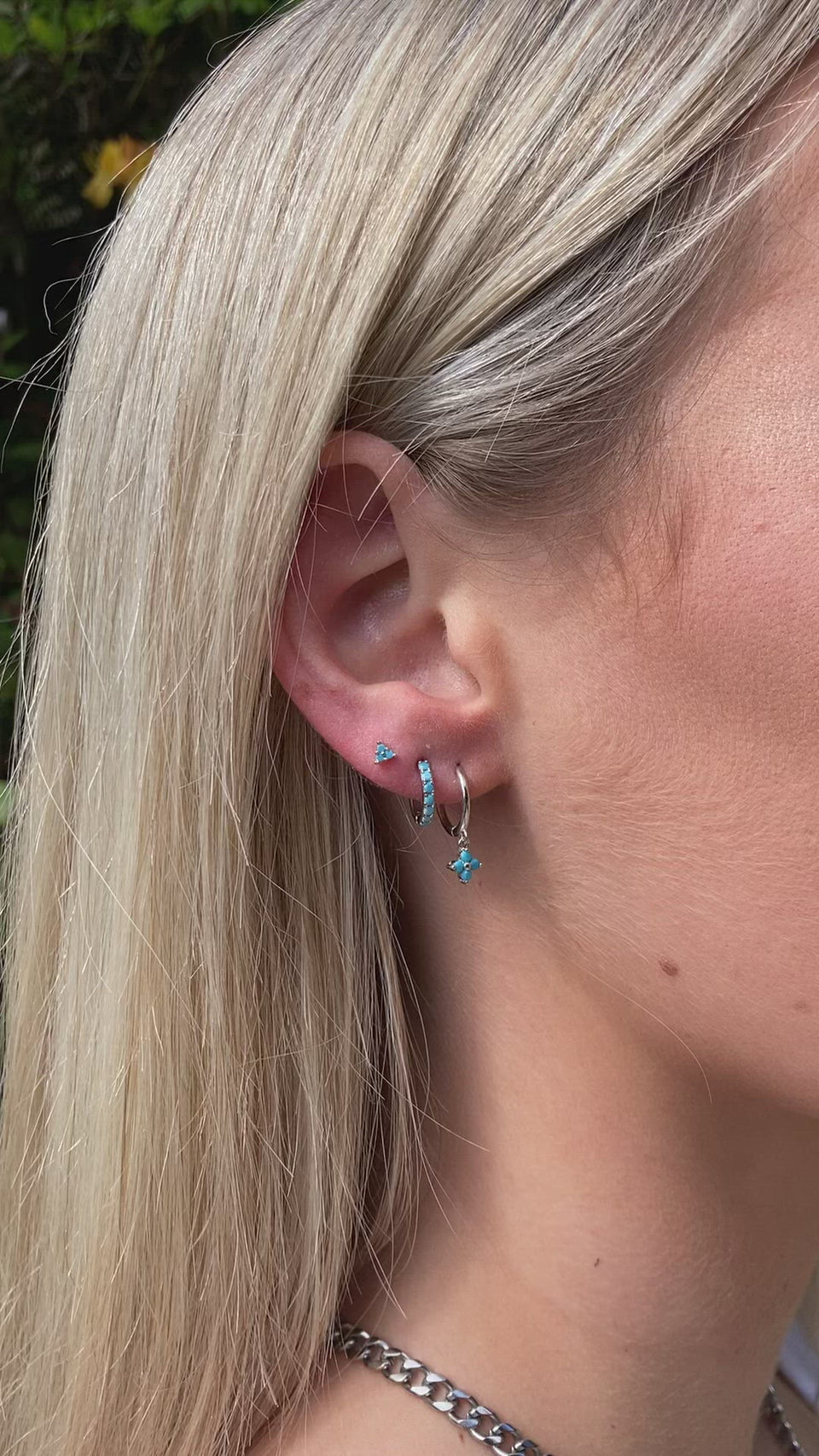 silver turquoise huggies, summer earrings, silver hugge hoops, silver stacking set